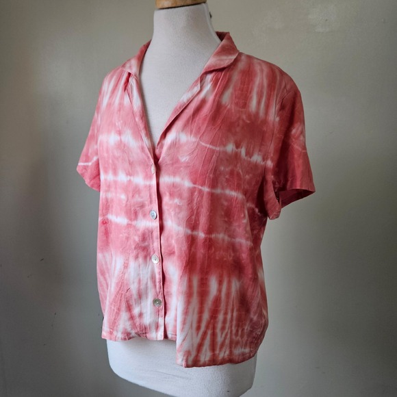 cloth & stone Tops - Cloth & Stone Anthropologie Tie Dye Button Up Short Sleeve Shirt Coral White S